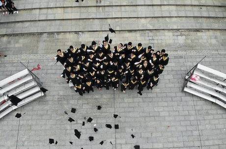 中南林业科技大学研究生院(中南林业科技大学研究生院：搭建优质学术平台，引领未来)