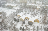中国多个省份发布暴雪红色预警，民众注意防范
